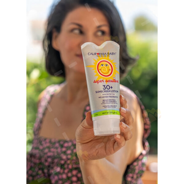 792692021134 - California Baby Super Sensitive™ Broad-Spectrum SPF 30+ Sunscreen Lotion 82g